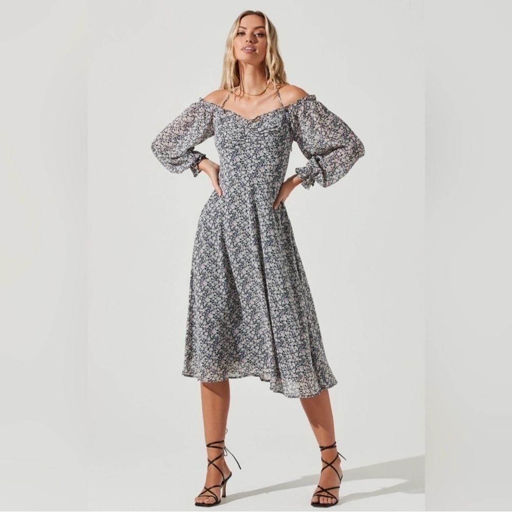 New ASTR the Label Off-Shoulder Blue Floral Midi Dress XS